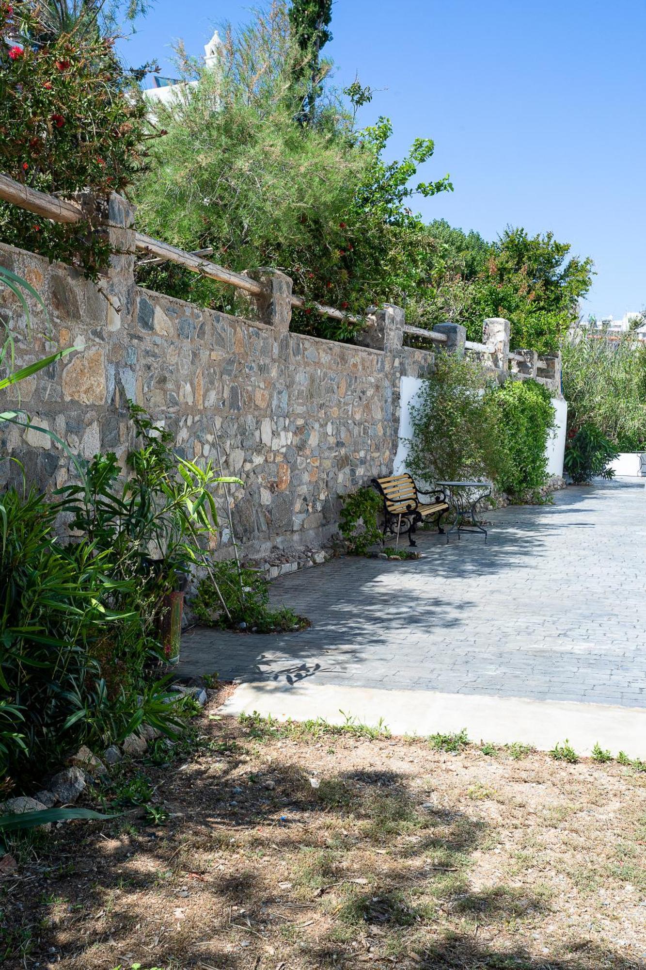 Almiriki Serifos Livadakia Exterior photo